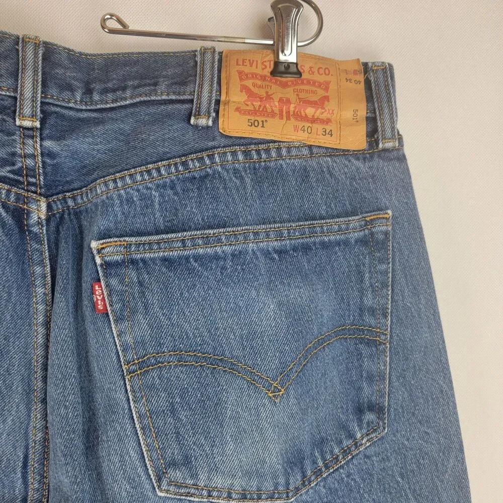 Levi's 501 XX Mens Size 40x34 Med Wash Button Fly Straight Leg Jeans
